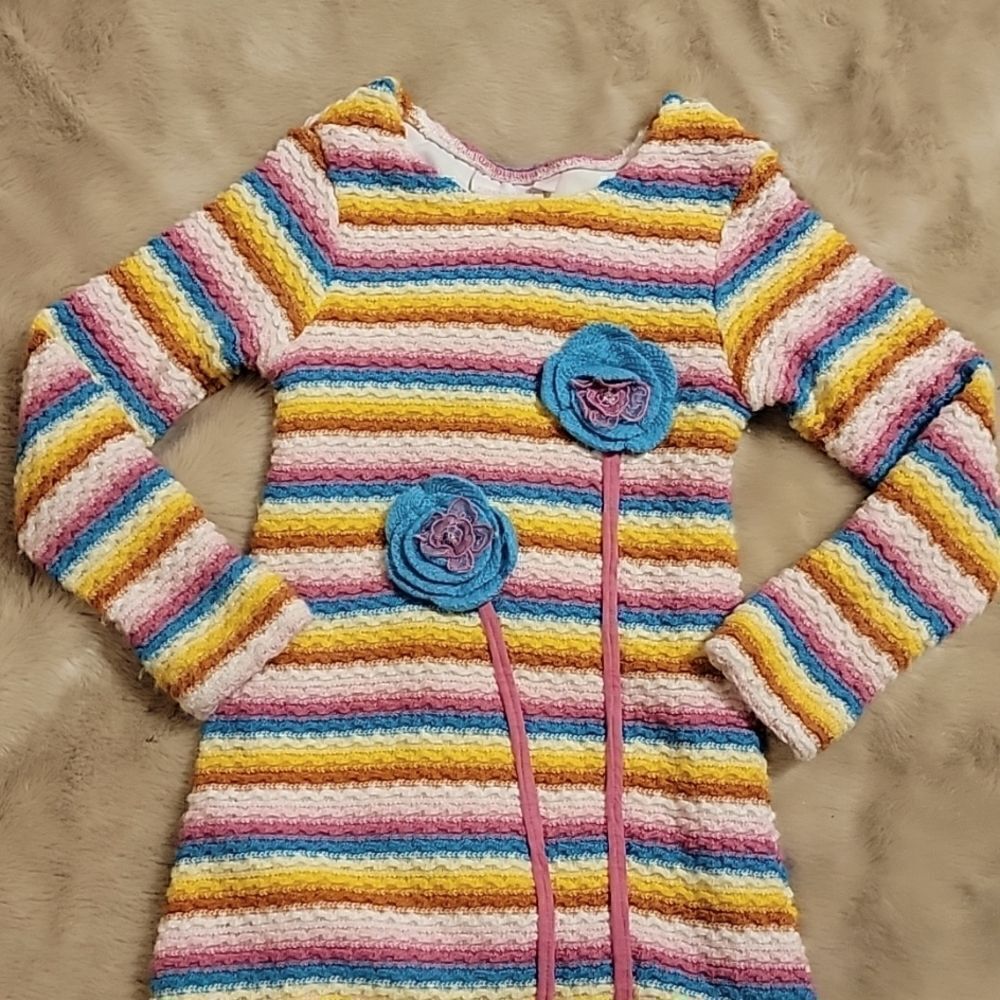 CACHCACH MULTI-COLOR STRIPED WAFFLE KNIT SWEATER DRESS WITH FLORAL APPLIQUE - Picture 5 of 8